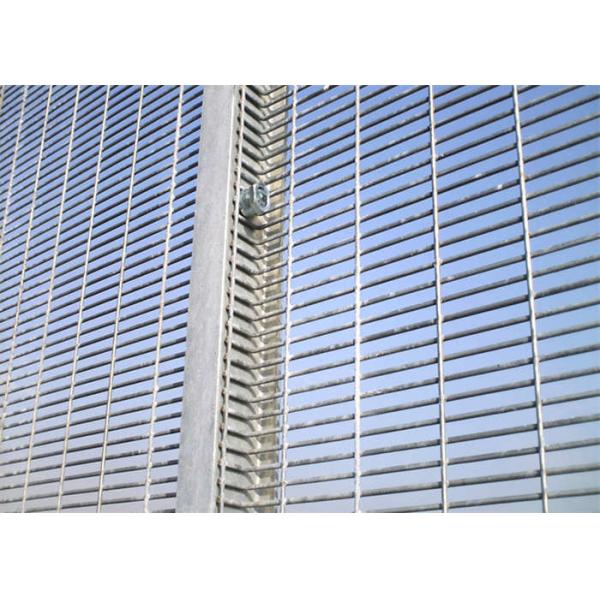 PVC coated Welded Steel 358 Security Fence Mesh 3mm 4mm Wire diametre