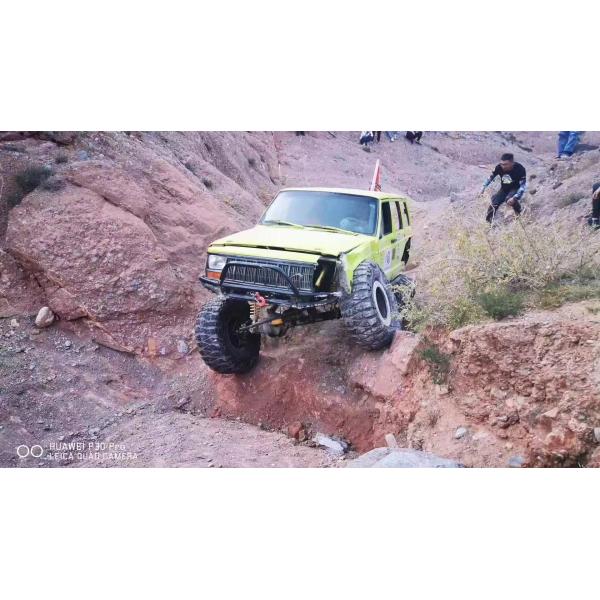 Barra Panhard STR de acero Cherokee Jeep WJ Panhard 4x4 Ajustable