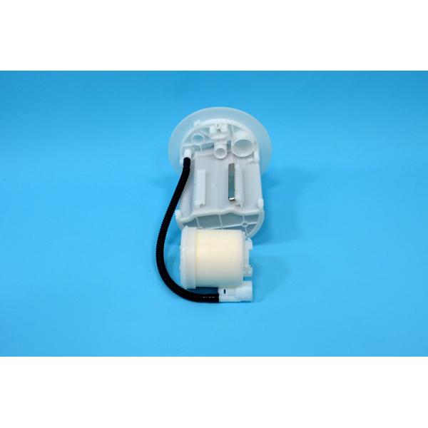 Standard Size B8 77024-02120 Toyota Fuel Pump