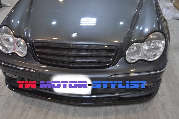 Решетки BENZ W203 УГЛЕРОДА