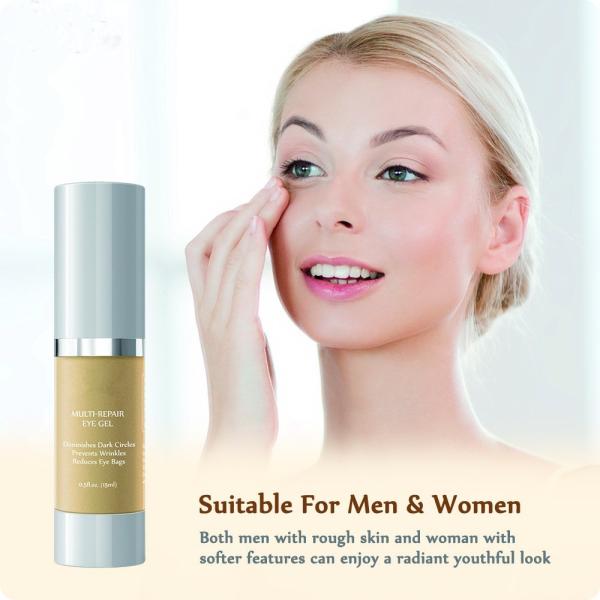 O olho natural do anti sopro que firma o creme que aperta hidratar minimiza enrugamentos