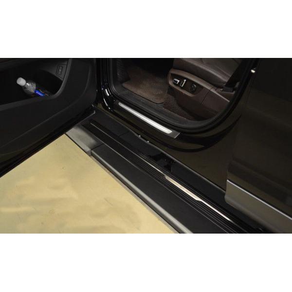 Range Rover Evoque Электрические силовые установки и беговые доски с изящным дизайном