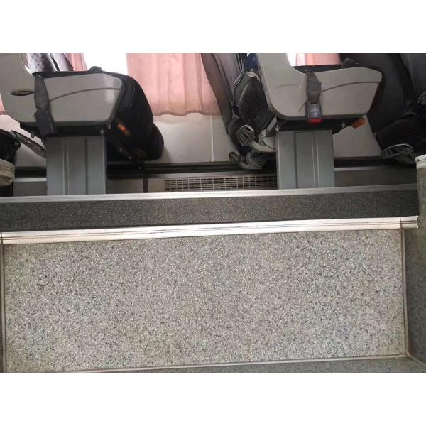 Yutong utilizó el coche Bus de la mano del saco hinchable 100km/H Yutong segundo de la puerta doble del autobús ZK6122