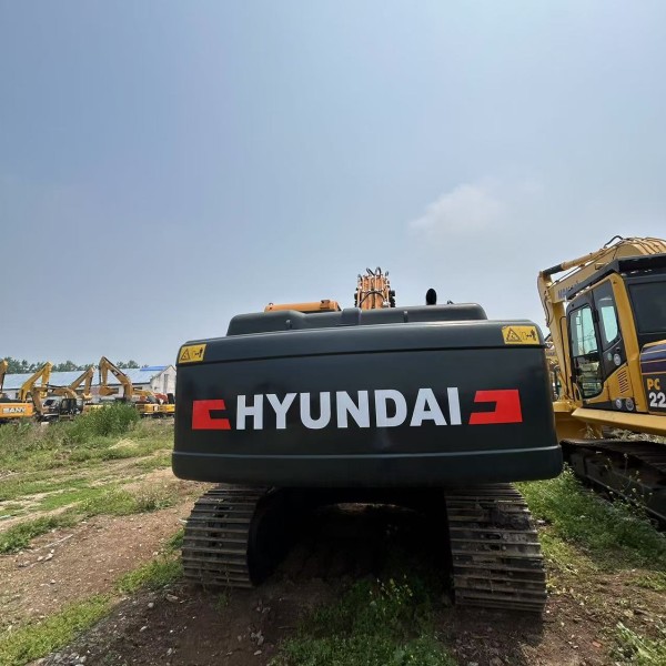 Original Korea Used Hyundai Excavator 225LC-9S Crawler 22Ton For Mining