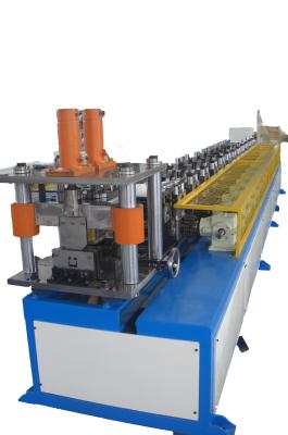0.3-1.3mm e de trilha e de parafuso prisioneiro de 7.5KW Uncoiler rolo dobro passivo que forma a máquina