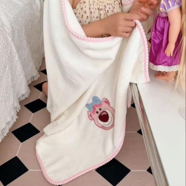 Супер сильное поглощение воды Домашнее детское полотенце для ванны Коралловый бархатный набор с мультипликационным узором