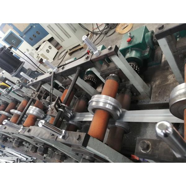 Henan Huaxing Poultry Equipments Co.,Ltd.