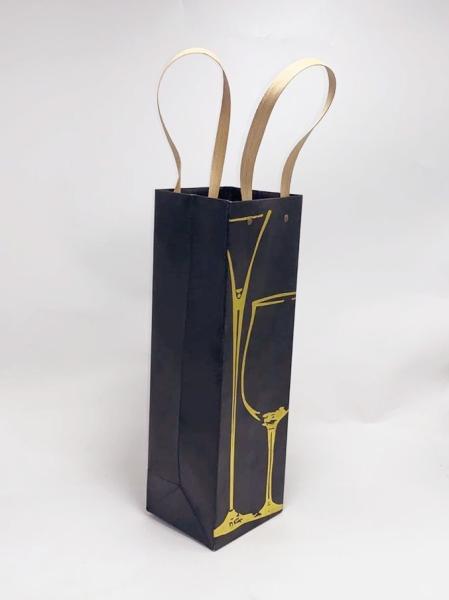 Red Wine Personalised Paper Bags 0.30mm Thickness With Hot Stamping Surface