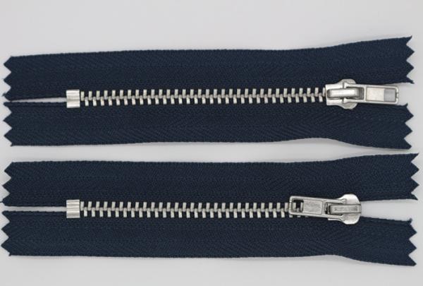 Personalized Pulls Heavy Duty Parka Zippers , Reversible 7 Inch Separating Zipper