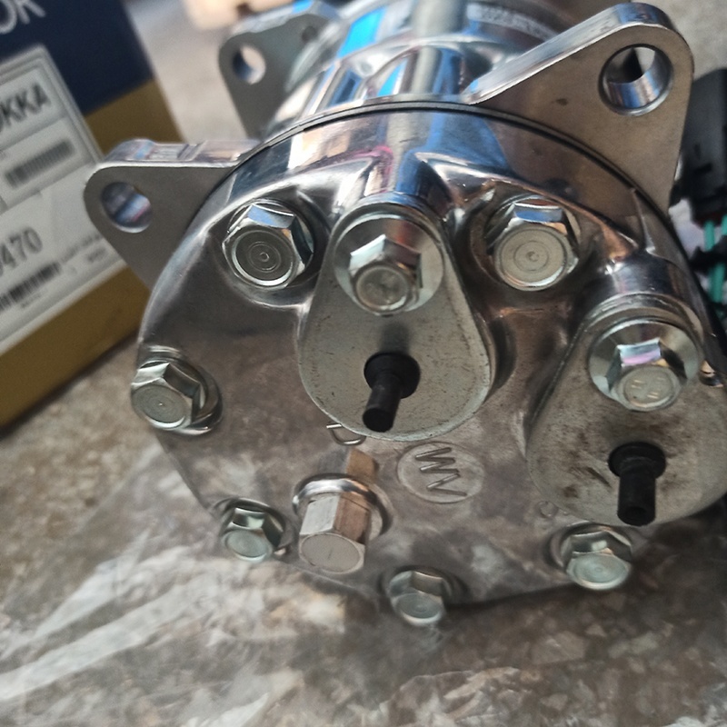 Excavator EC210 Air Conditioner AC Compressor 14649606 VOE14649606 for  Excavator AC Parts