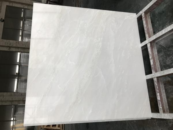 White cloud Natural marble tile for flooring