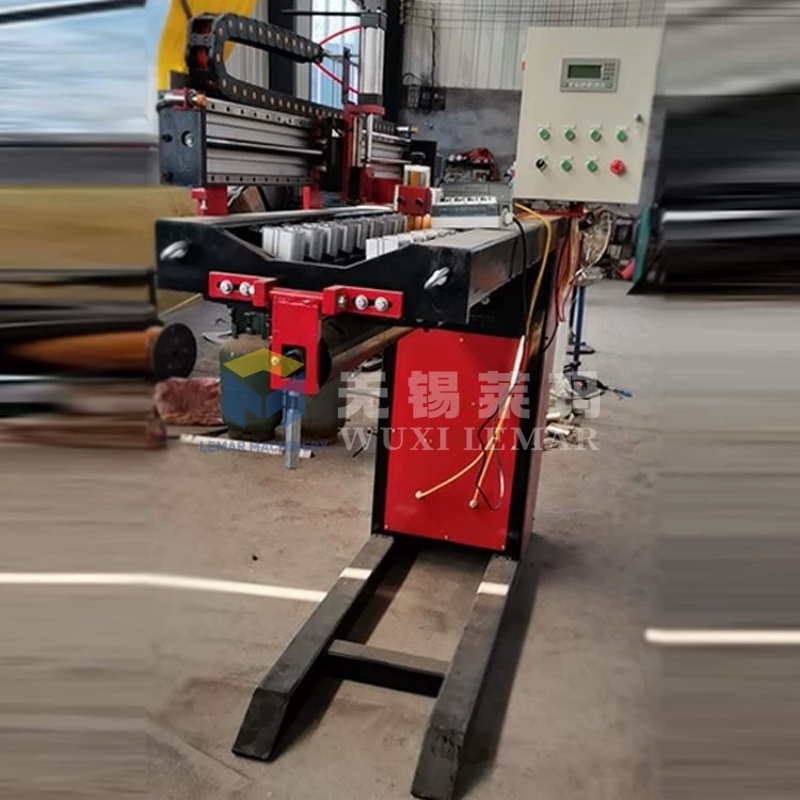 1200mm Automatic Longitudinal Straight Seam Welding Machine for Stainless Steel Cylinder