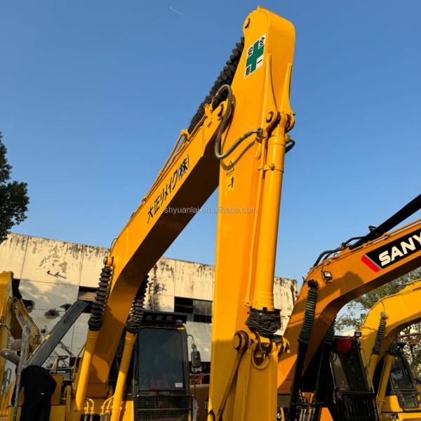 Pompes hydrauliques et cylindres pour le concassage