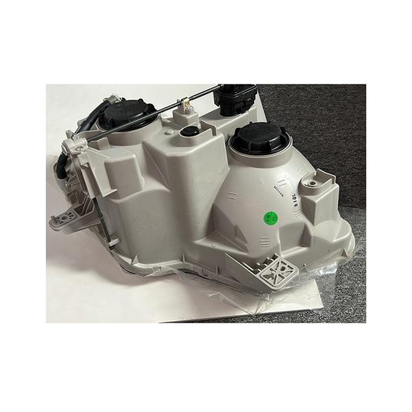Dongfeng Truck Spare Parts LED Headlight Assembly with Indicator Performance