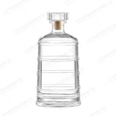 Vidro sem chumbo saudável 700 ml Whisky Vodka Spirits Garrafa de vidro para apresentação de vinho