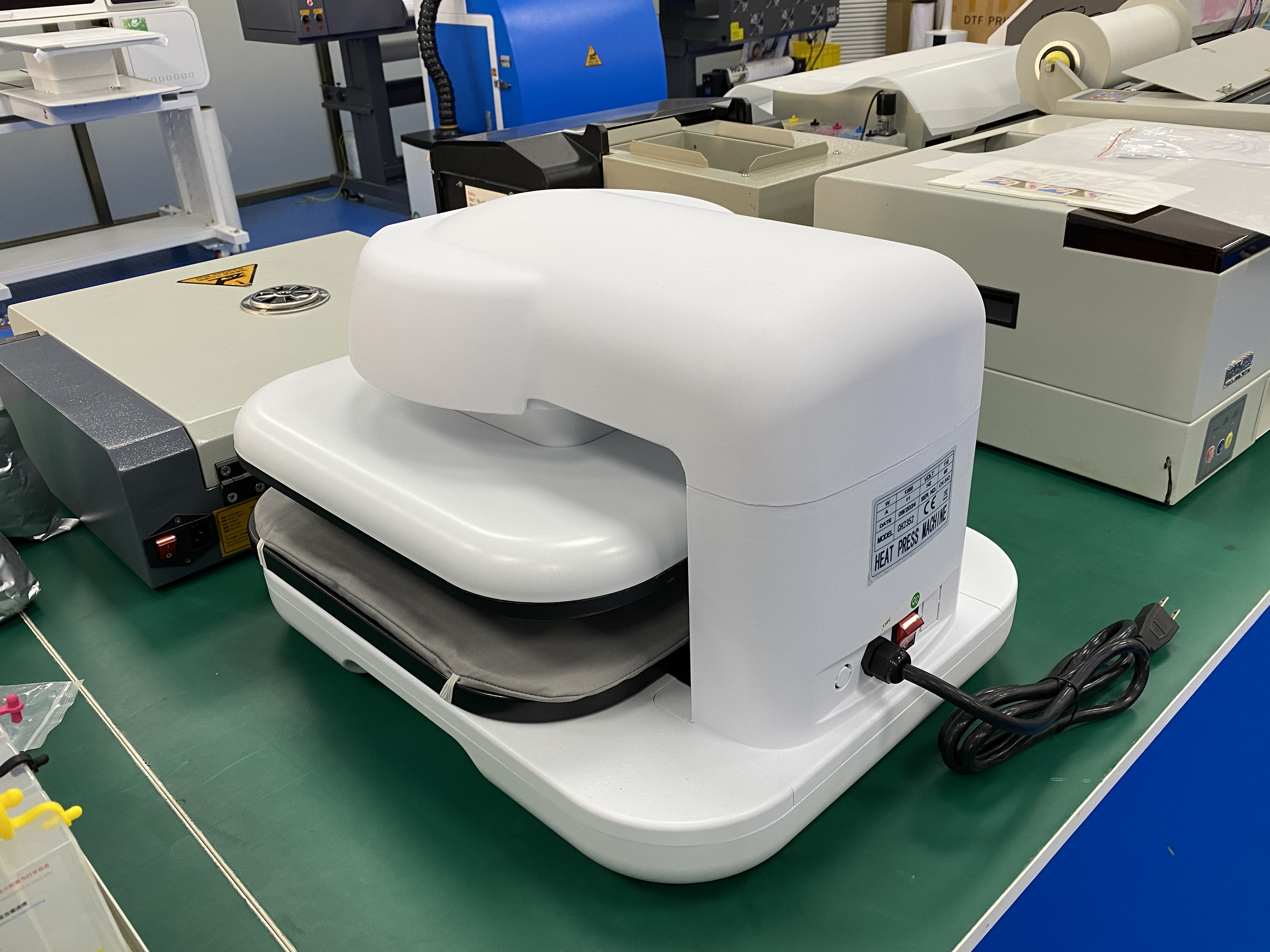 Fcolor New Model 38*38cm T-Shirt Heat Transfer for DTF Printer Machine CE/FCC Certified