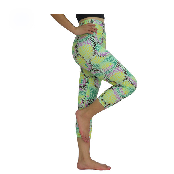 Одежды разминки йоги моды Бреатабле, гетры спортзала дам 3/4 длин