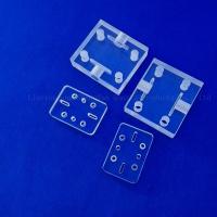 Laser del semiconductor que perfora la placa de vidrio de cuarzo transparente con el agujero