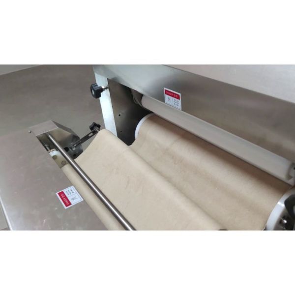 Turnkey Industrial Sandwich Bread Line Featuring Whole Grain Flake Topping System