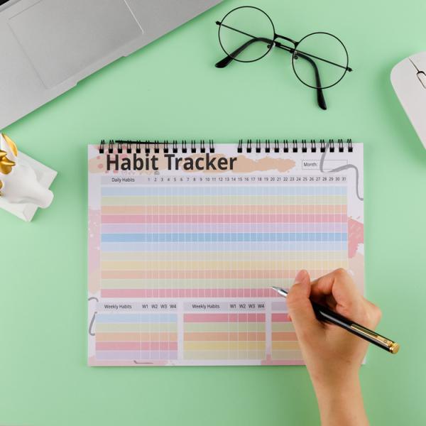 Capa de papel sin fecha Agenda de objetivos Diario Mensual Anual Diario espiral Planificador de hábitos Tracker