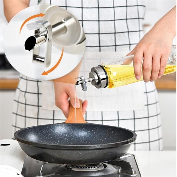 Automatic Opening and Closing Oil Bottle for Kitchen High Borosilicate Glass 6.4*25cm