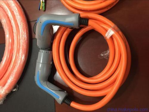 Charging Cables for Electrical Vehicles 300V EVJE   600V or 1000V EVE