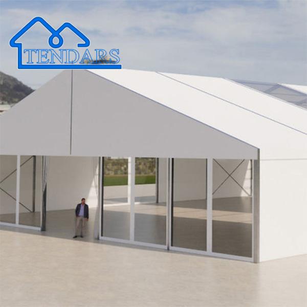 Настраиваемый размер Наружная палатка для укрытия ПВХ ткань Хранилище для хранения Палатки для продажи