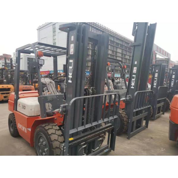 Грузоподъемник Heli CPC30 3T двигателя Японии Isuzu подержанный