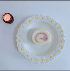 Daisy Underglaze Ceramic Dessert Plates , Faience Ceramic Dinner Set For Salad Food