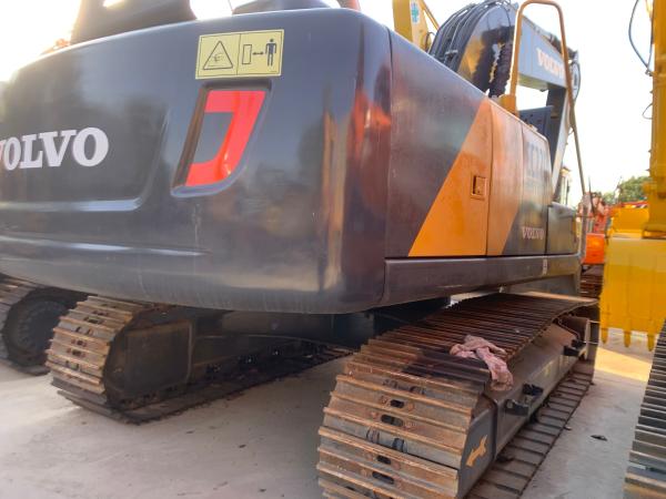 22 TONS VOLVO 220 Hydraulic Excavator with 20ton Operating Weight for Construction