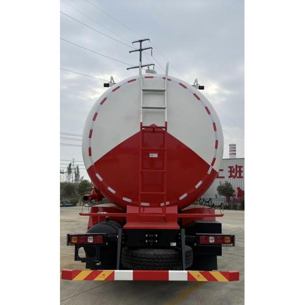 SHACMAN X3000 Oil Truck Tanker 30000L 8x4 Second Hand For Fuel Delivery