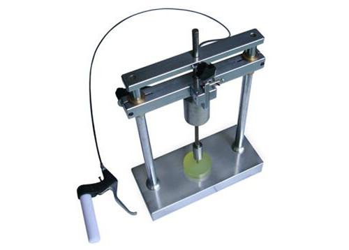 Low Temperature Pressure Impact Test Apparatus