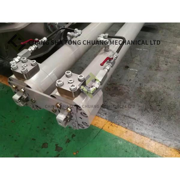 Pièces pour camions à pompe en béton argenté