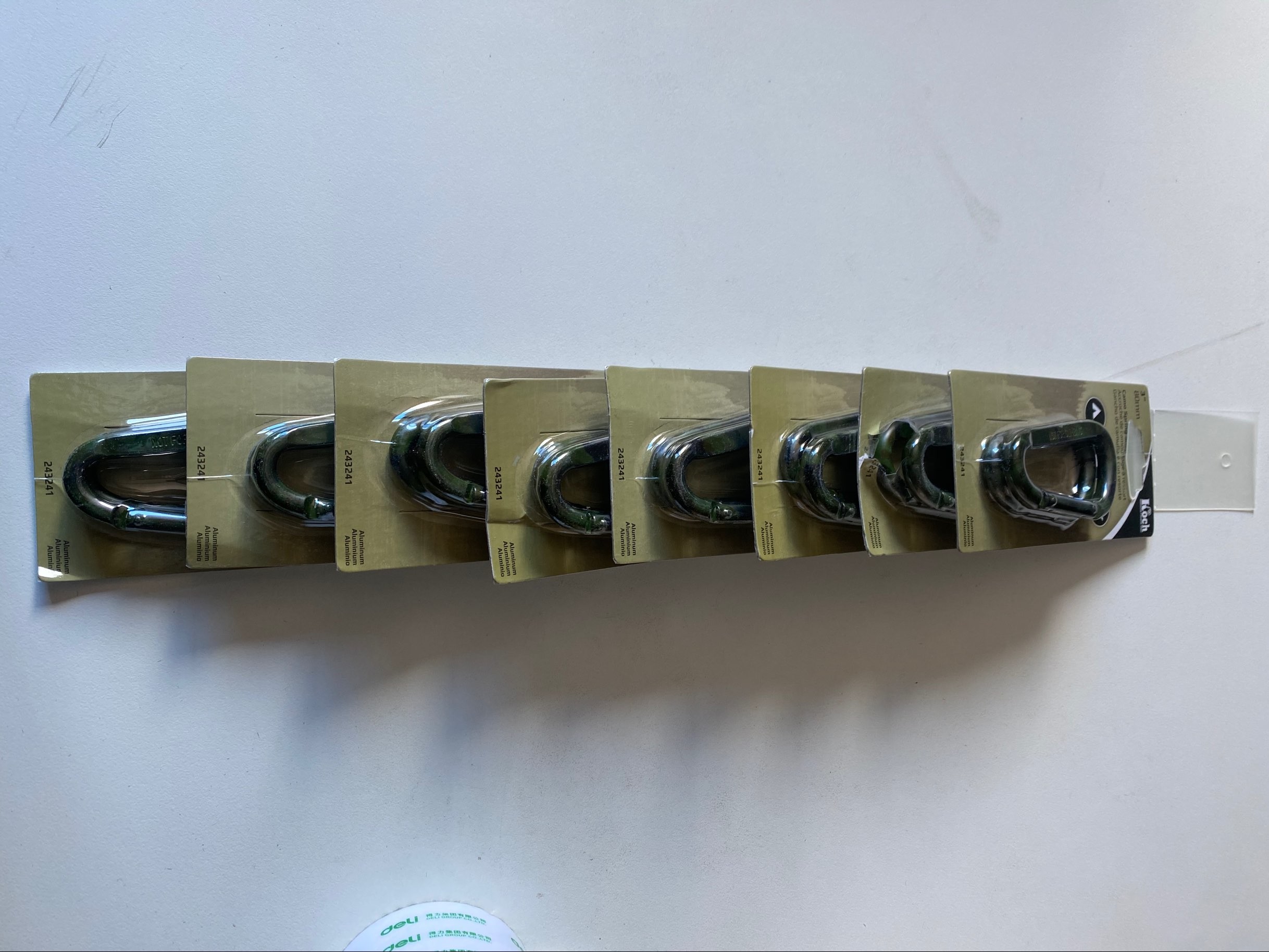 Закамуфлируйте быстрый выпуск крюка алюминиевого крюка Carabiner красочный алюминиевый щелчковый