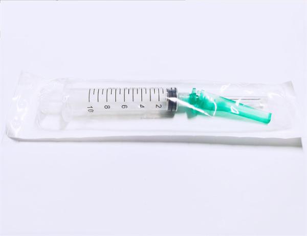 Sterile Medical Disposable Safety Syringe With Safety Needle 16G-30G FDA51K