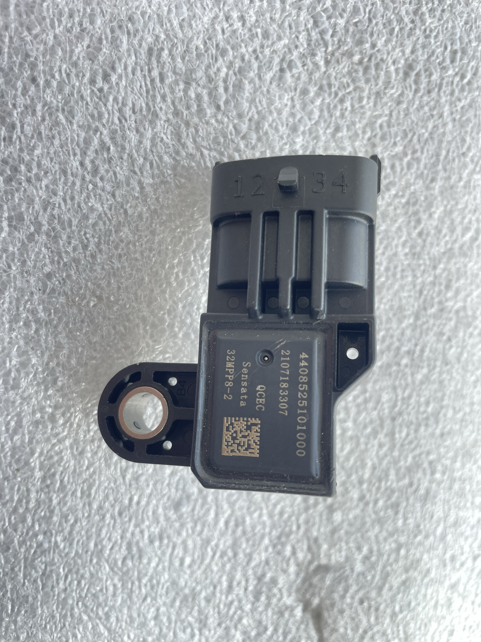 Quanchai 4A2 National V Diesel Intake Pressure Temperature Sensor Engine Module China Model No. 4408525101000 1.5 Year