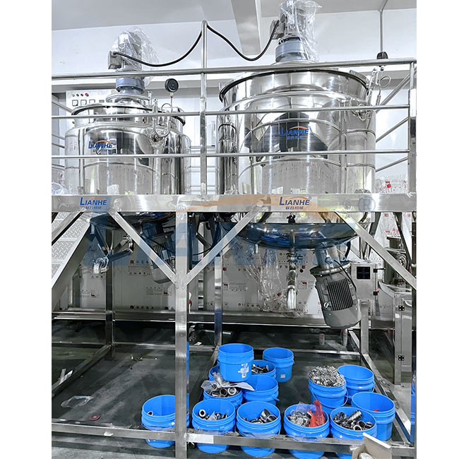 Многофункциональная детержентная жидкостная машина 1000L 4KW смесителя практически