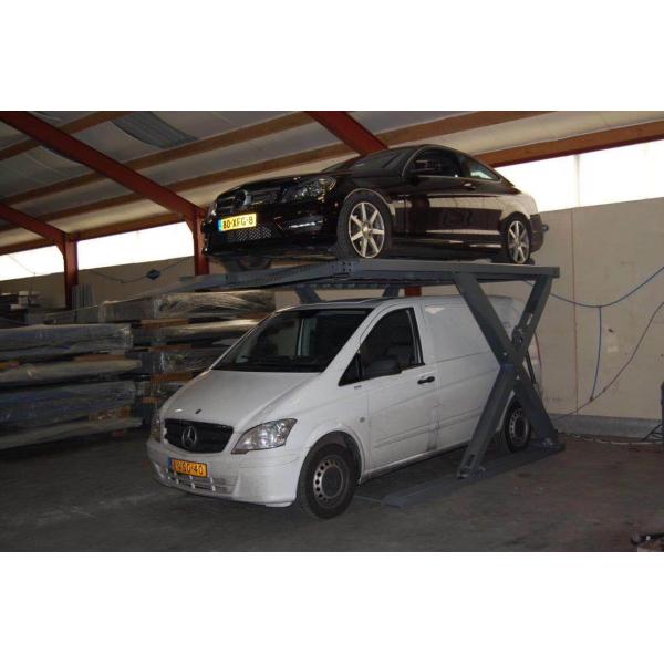 Simple Car Parking Lift Electric Hydraulic Scissor Car Parking Lifter 2700kg/2000mm