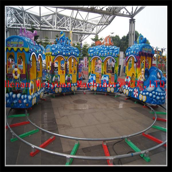 new model 5 couches 18 seats  electric track train, under sea world train ride for sale