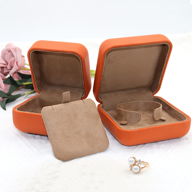 OEM PU Leather Jewelry Box Ring And Necklace Packaging PU Leatherette Necklace Box