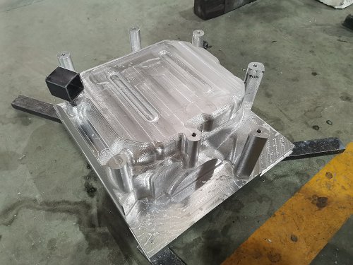 Прессформа заготовки Soild вращательная отливает барьер в форму дороги