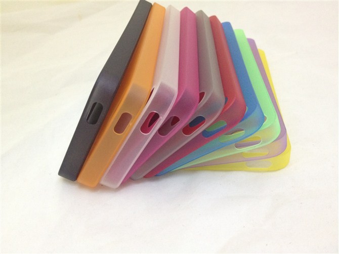 OEM Extra Slim Iphone 5 PC Phone Case , Transparent Soft PC Cover