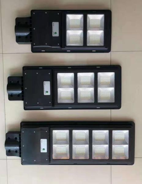 60w Solar LED Street Lights High Efficiency Polysilicon Solar Panel Easy Installation
