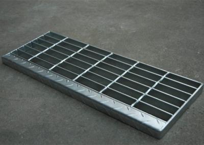 Passos de escada de aço galvanizados com cheiro da barra transversal de aço da torção de 6mm