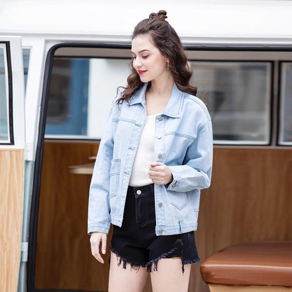 Куртка джинсовой ткани шарика ногтя Sequin лета весны свободная для женщин