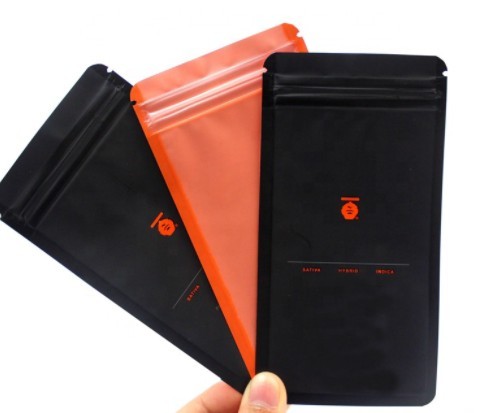 High Quality Biodegradable Smell Proof Matte Black k Plastic Packaging Bags