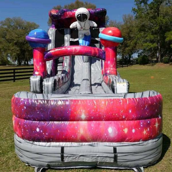 Explore the Planet Inflatable Toy Astronaut Inflatable Water Slides with Water Pool