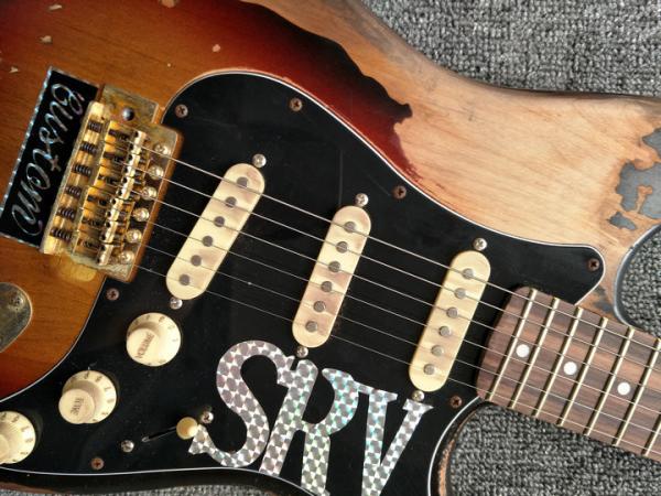 High Quality The new handmade remains ST SRV electric guitar,Do old electric guitar,Real photo,Free shipping
