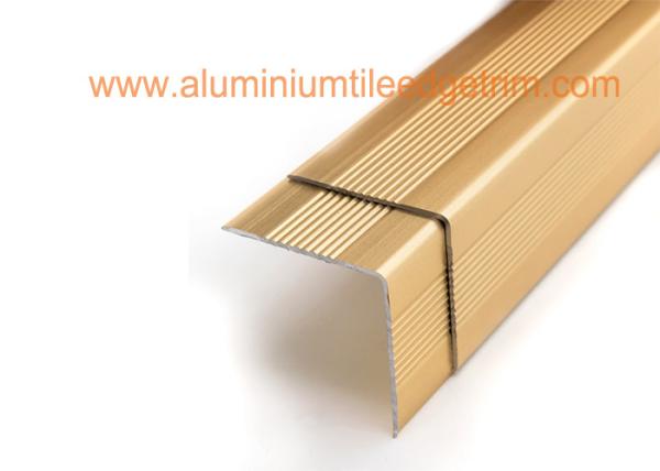 Decorative Aluminum Stair Nosing Edge Trim Right Angle 3cm X 3cm Easy Installation