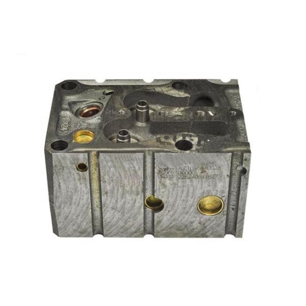OEM SINOTRUK D10.38-30 Engine Cylinder Head High-Strength Cast Iron for AZ1096040028/AZ1095040123